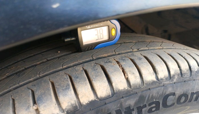 2021 Maruti S Cross ZETA 1.5, Petrol, Manual, 1,49,920 km, tyre