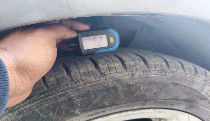 2014 Nissan Sunny XV DIESEL, Diesel, Manual, 89,778 km, tyre