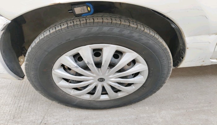 2013 Maruti Alto 800 LXI, Petrol, Manual, 66,381 km, tyre