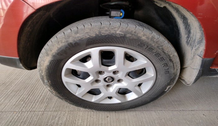 2019 Renault Duster 85 PS RXS MT DIESEL, Diesel, Manual, 70,183 km, tyre