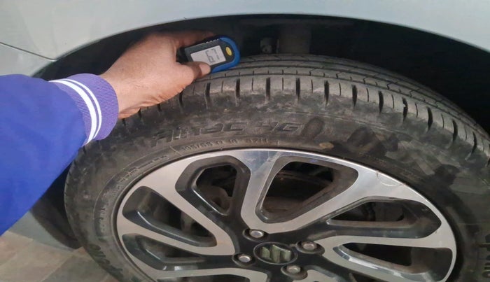 2022 Maruti Baleno ALPHA PETROL 1.2, Petrol, Manual, 27,332 km, tyre