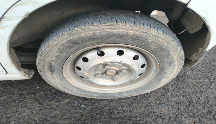 2018 Maruti Wagon R 1.0 LXI CNG, Petrol, Manual, 85,144 km, tyre