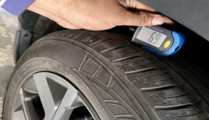 2022 KIA SONET HTX 1.0 IMT, Petrol, Manual, 20,396 km, tyre