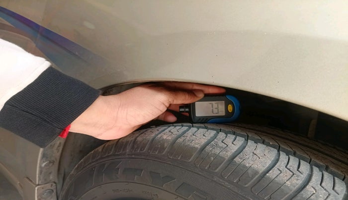 2015 Maruti Ertiga LDI, Diesel, Manual, 60,107 km, tyre