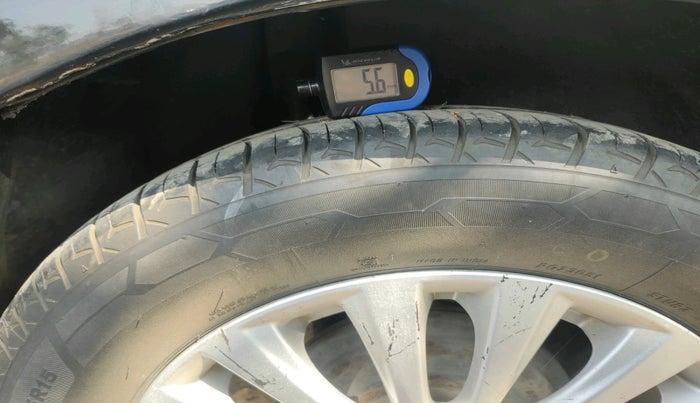 2017 Maruti Ciaz ZETA DIESEL 1.3, Diesel, Manual, 2,30,075 km, tyre