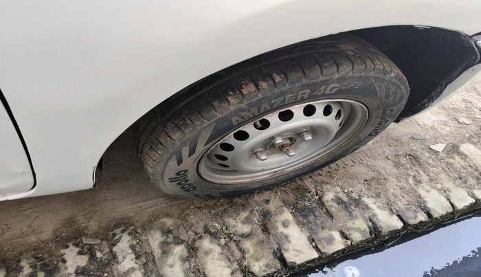 2016 Datsun Go A, CNG, Manual, 1,46,690 km, tyre