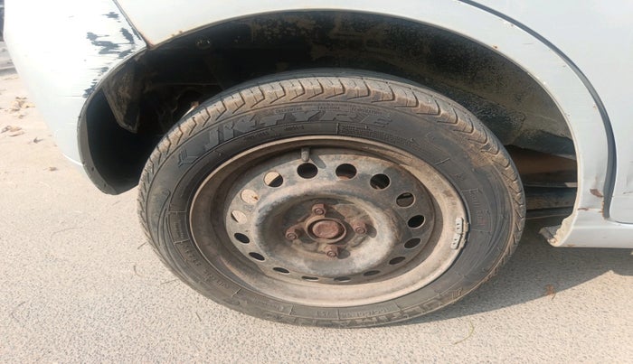 2012 Maruti Wagon R 1.0 VXI, Petrol, Manual, 91,542 km, tyre