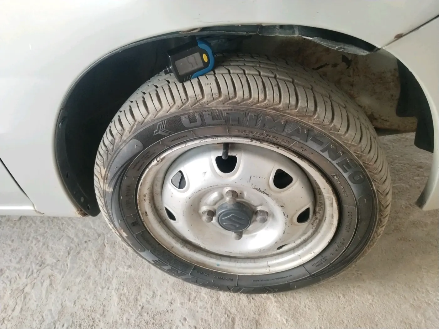 2012 Maruti Zen Estilo LX, Petrol, Manual, 44,744 km, tyre
