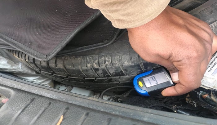 2017 Hyundai Creta S PLUS 1.4 DIESEL, Diesel, Manual, 1,42,443 km, tyre