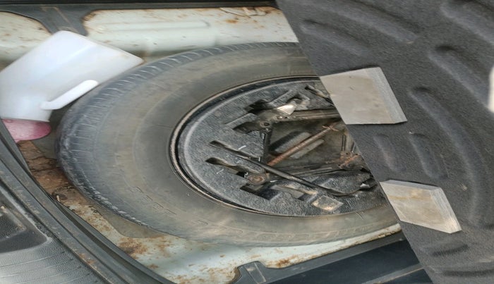 2017 Hyundai Creta E PLUS 1.4 DIESEL, Diesel, Manual, 1,06,441 km, tyre