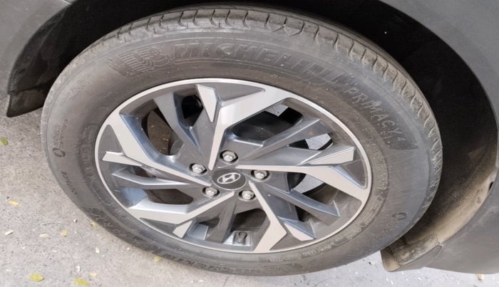 2018 Hyundai Creta E PLUS 1.6 PETROL, Petrol, Manual, 82,153 km, tyre