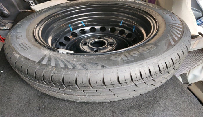 2022 Hyundai GRAND I10 NIOS SPORTZ 1.2 KAPPA VTVT CNG, Petrol, Manual, 40,726 km, tyre