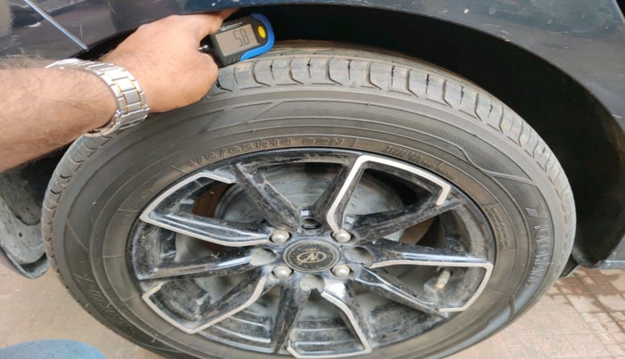 2022 Hyundai GRAND I10 NIOS SPORTZ 1.2 KAPPA VTVT CNG, Petrol, Manual, 40,726 km, tyre