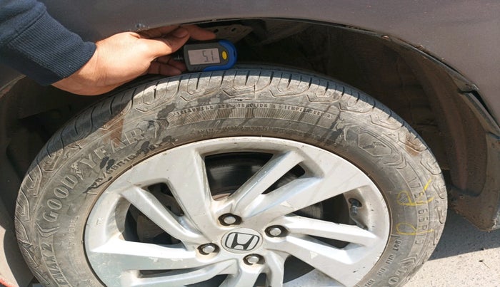 2016 Honda Jazz 1.2L I-VTEC SV, Petrol, Manual, 68,989 km, tyre