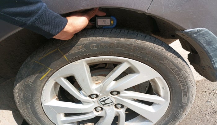 2016 Honda Jazz 1.2L I-VTEC SV, Petrol, Manual, 68,989 km, tyre