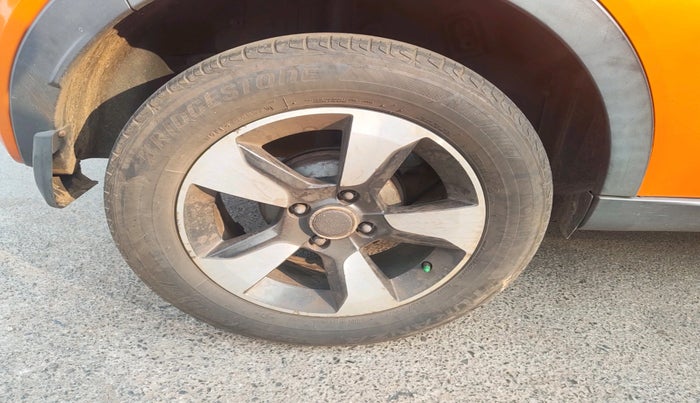 2019 Tata NEXON XZ PLUS DIESEL, Diesel, Manual, 1,23,417 km, tyre