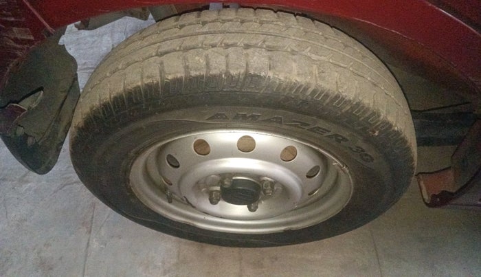 2011 Maruti Wagon R 1.0 LXI, Petrol, Manual, 11,547 km, tyre