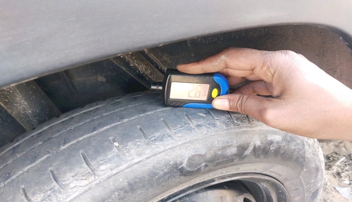 2018 Renault Kwid CLIMBER 1.0, Petrol, Manual, 67,345 km, tyre