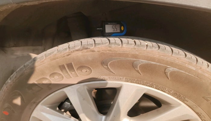 2024 Toyota INNOVA HYCROSS GX 7 STR, Petrol, Automatic, 34,888 km, tyre