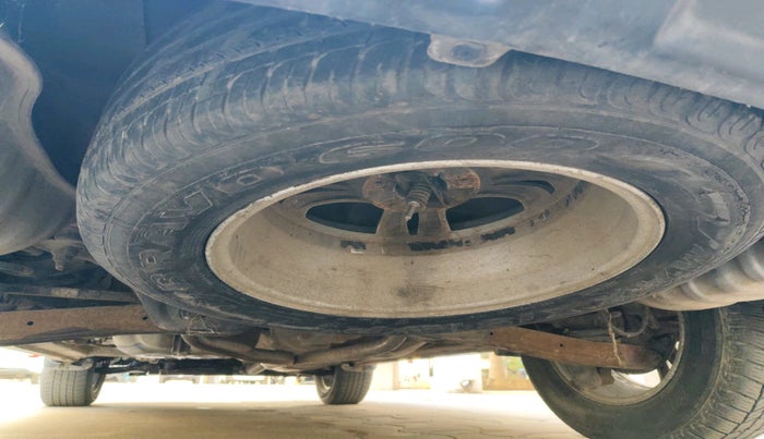 2013 Hyundai Santa Fe 4 WD AT, Diesel, Automatic, 1,06,838 km, tyre