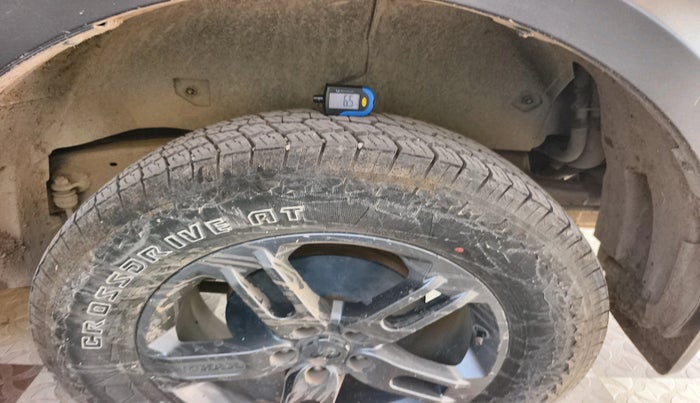 2021 Mahindra Thar LX HARD TOP 4WD MT, Diesel, Manual, 65,624 km, tyre