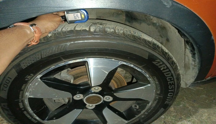 2018 Tata NEXON XZA PLUS DIESEL, Diesel, Automatic, 63,109 km, tyre