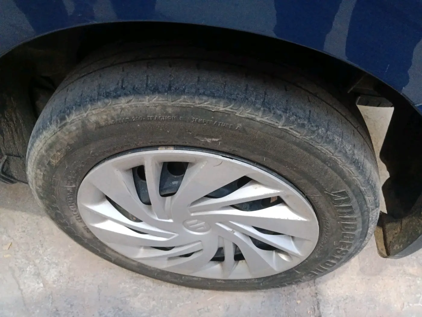 2021 Maruti Ertiga VXI SHVS, CNG, Manual, 91,708 km, tyre