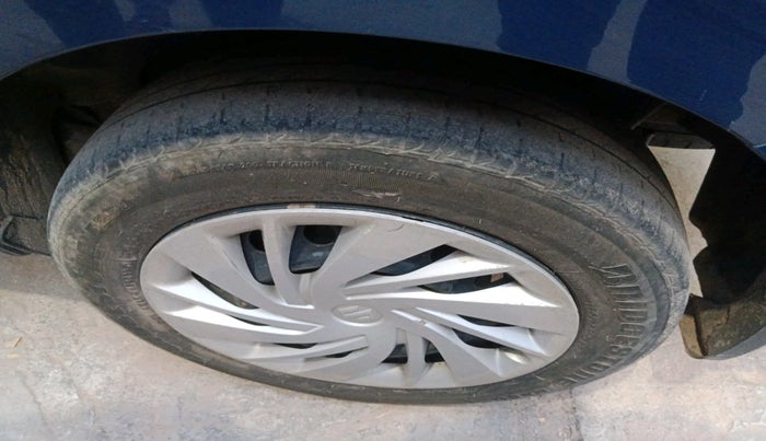 2021 Maruti Ertiga VXI SHVS, CNG, Manual, 91,708 km, tyre