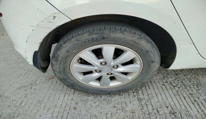 2014 Hyundai i20 ASTA 1.4 CRDI, Diesel, Manual, 94,836 km, tyre