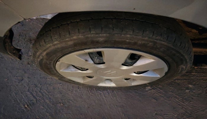 2015 Maruti Alto K10 VXI, Petrol, Manual, 1,02,866 km, tyre