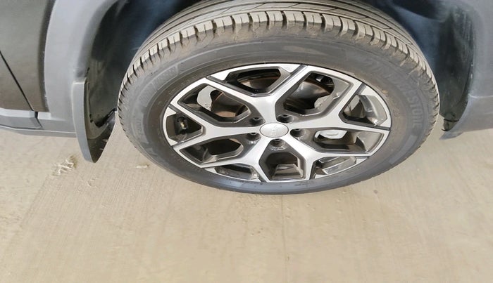 2024 Jeep Compass LIMITED (O) 2.0 DIESEL AT FWD, Diesel, Automatic, 14,111 km, tyre