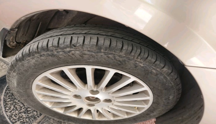 2014 Tata Zest XT PETROL, Petrol, Manual, 37,371 km, tyre