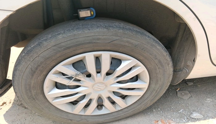 2017 Maruti Dzire VDI AMT, Diesel, Automatic, 2,28,748 km, tyre