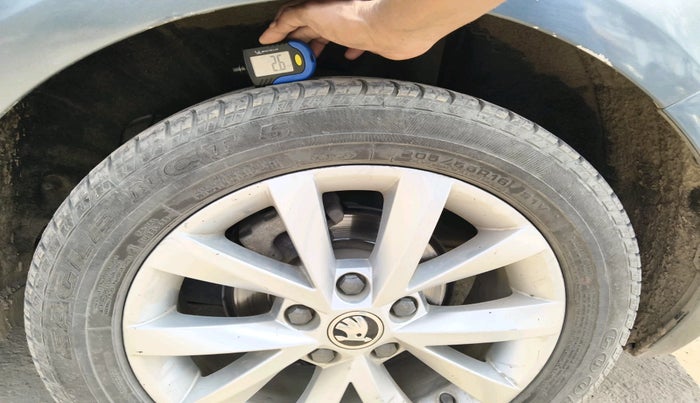 2019 Skoda Octavia 2.0 TDI L&K AT, Diesel, Automatic, 94,066 km, tyre