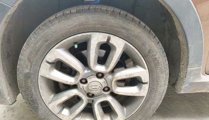 2017 Hyundai i20 Active 1.4 SX, Diesel, Manual, 1,00,118 km, tyre