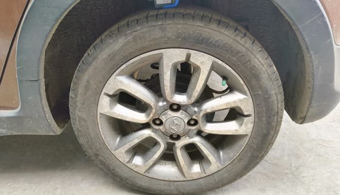 2017 Hyundai i20 Active 1.4 SX, Diesel, Manual, 1,00,118 km, tyre