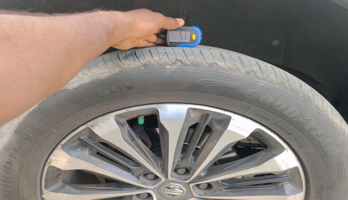 2020 MG GLOSTER SAVVY 6 STR 2.0 TWIN TURBO 4WD, Diesel, Automatic, 1,21,220 km, tyre