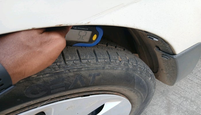 2020 Maruti Celerio VXI CNG, Petrol, Manual, 87,002 km, tyre