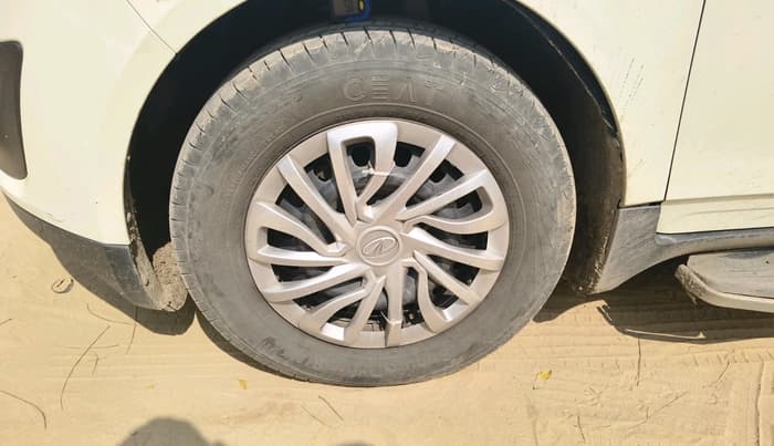 2019 Mahindra MARAZZO M4 8 STR, Diesel, Manual, 72,245 km, tyre