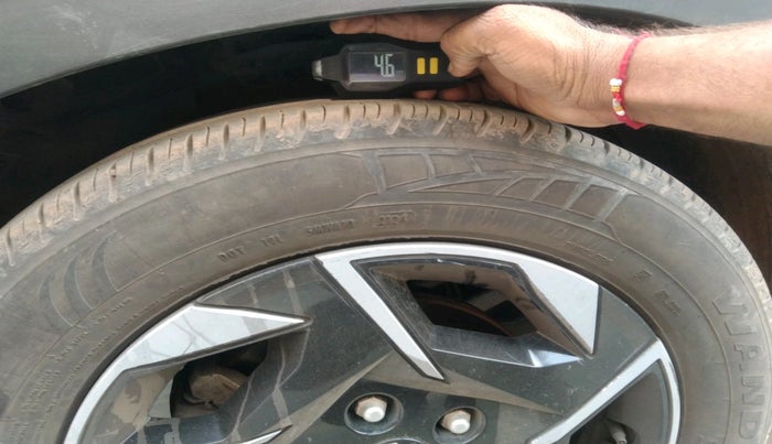 2024 KIA SONET HTX 1.5 AT, Diesel, Automatic, 83,408 km, tyre