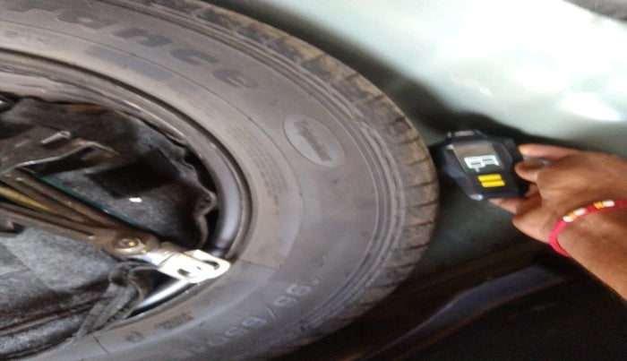 2024 KIA SONET HTX 1.5 AT, Diesel, Automatic, 83,408 km, tyre