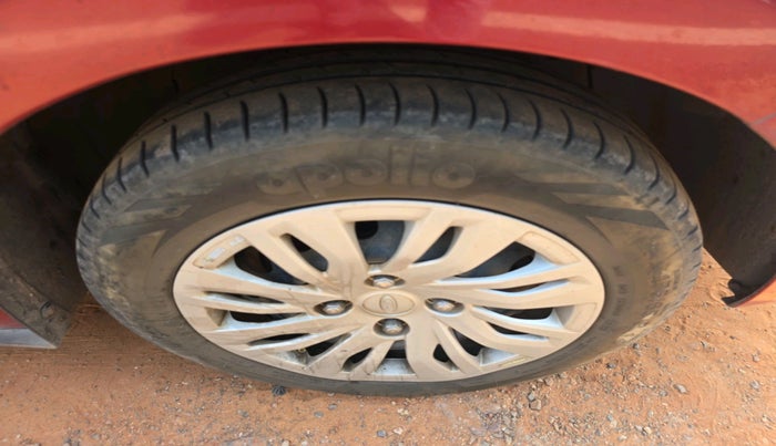 2019 Ford Figo Aspire TREND PLUS 1.2 PETROL, Petrol, Manual, 1,06,686 km, tyre