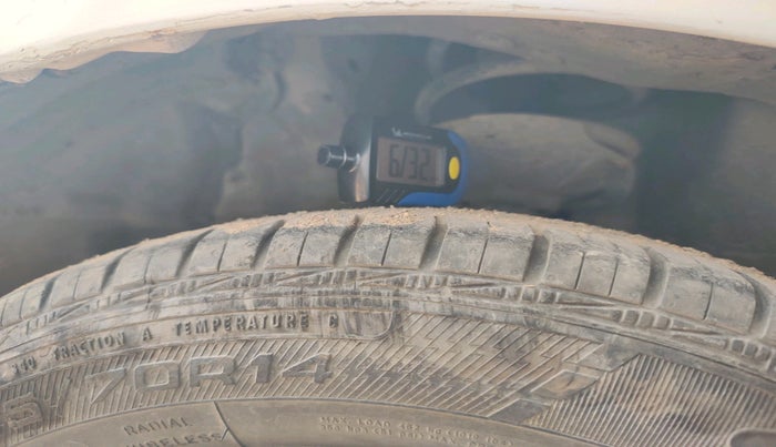 2015 Maruti Celerio ZXI, Petrol, Manual, 90,342 km, tyre