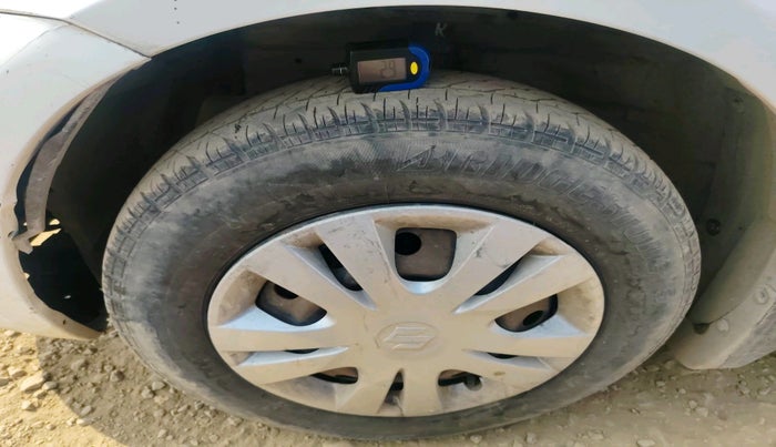 2013 Maruti Swift Dzire VDI, Diesel, Manual, 90,122 km, tyre