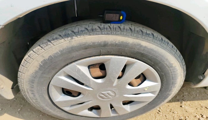 2013 Maruti Swift Dzire VDI, Diesel, Manual, 90,122 km, tyre