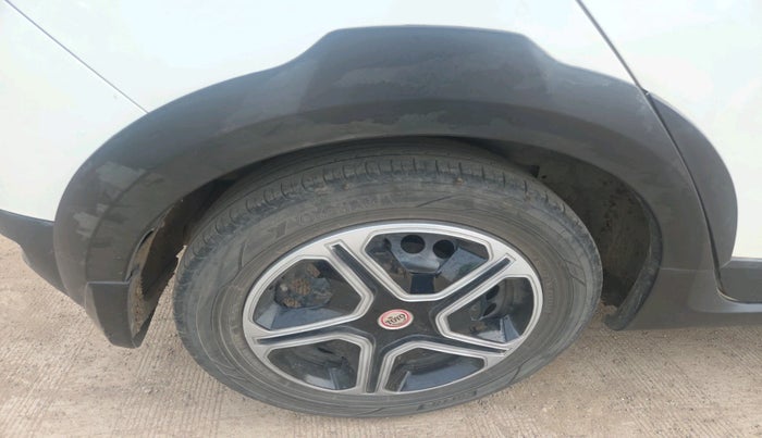 2017 Honda WR-V 1.5L I-DTEC S MT, Diesel, Manual, 98,857 km, tyre