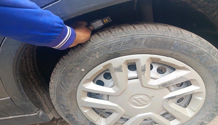 2018 Maruti Vitara Brezza LDI, Diesel, Manual, 82,826 km, tyre