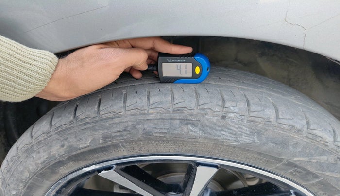 2019 Maruti Baleno DELTA PETROL 1.2, Petrol, Manual, 55,018 km, tyre