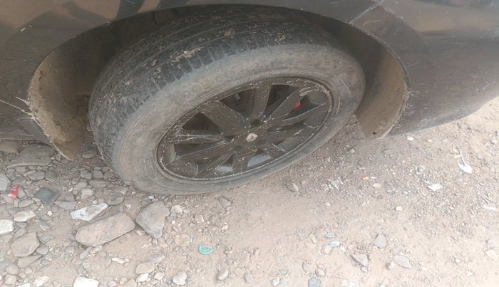 2012 Renault Fluence 1.5 E2, Diesel, Manual, 60,757 km, tyre