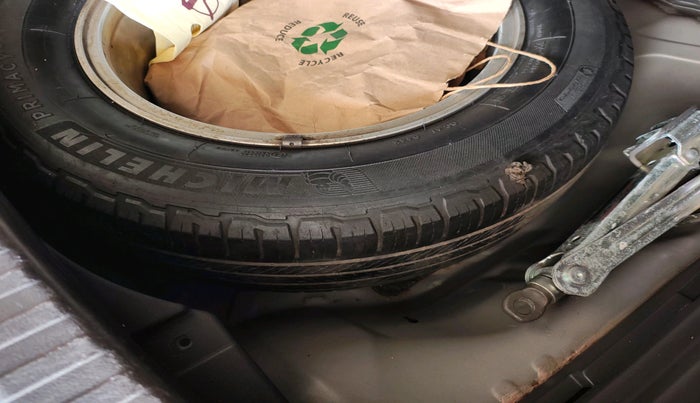 2015 Honda CRV 2.4 AWD AT, Petrol, Automatic, 1,38,405 km, tyre